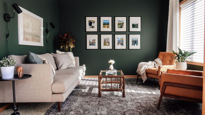 How to decorate a green painted room