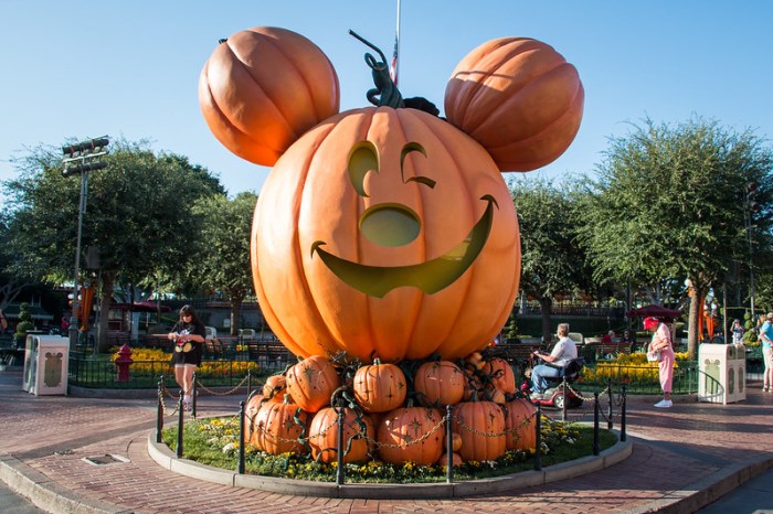 When does disney world start decorating for halloween